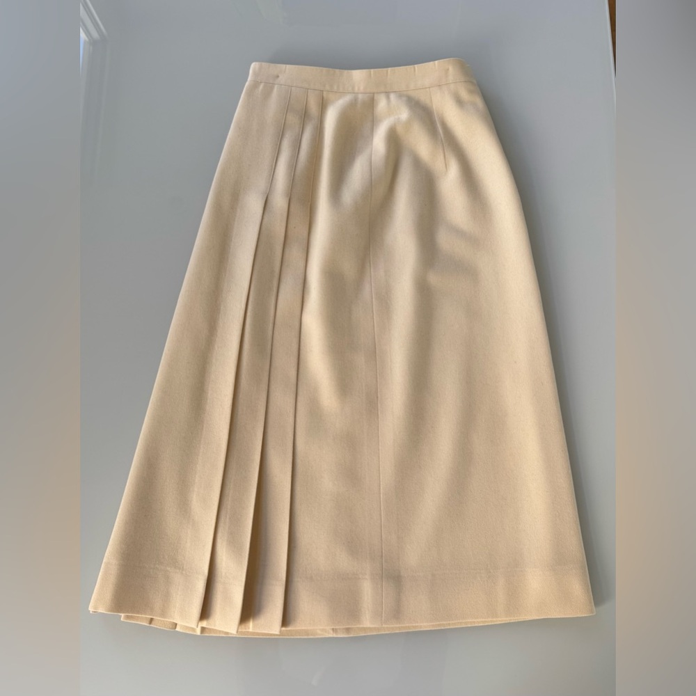 The Villager Vintage 100% Wool Cream Pleated A-Line Midi Skirt Size 10